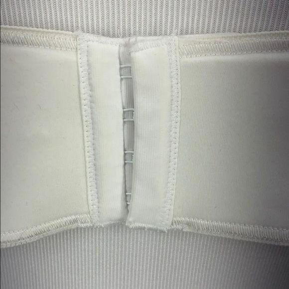 Lilyette Womens Strapless‎ Convertible Bra 40C White Seamless Lightly Lined Full - Picture 5 of 12